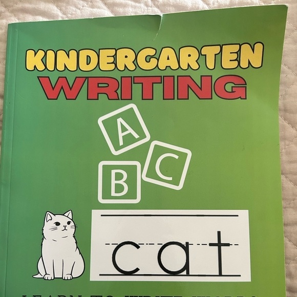 Kindergarten Writing: Learn to Write Words and Sentences Paperback - Picture 1 of 3